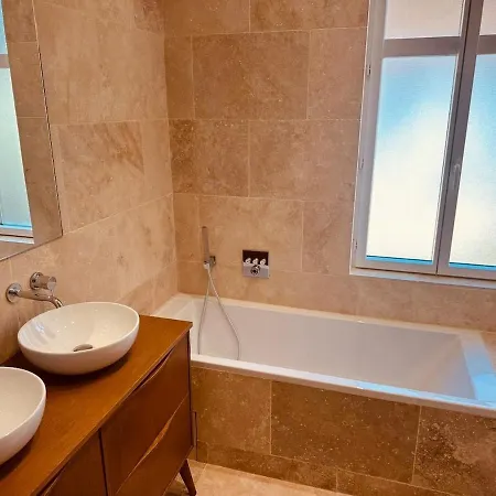 Appartement Prestige Ste Maxime Centre *